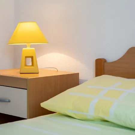 Darija - One Bedroom St *