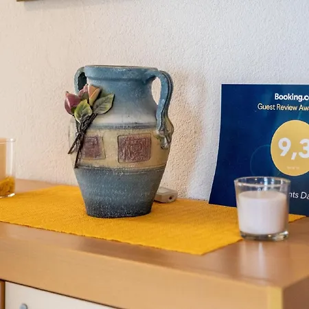 Darija - One Bedroom St Apartamento Pucisca